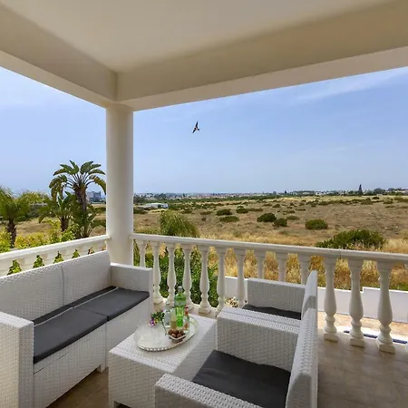 Calisto Villa Agia Napa