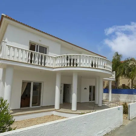 Calisto * Agia Napa